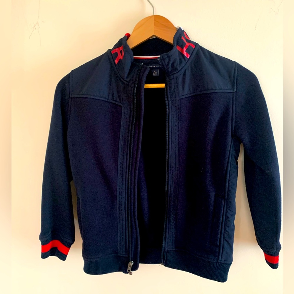 Tommy Hilfiger navy with red & white boy’s jacket size M (8 10)